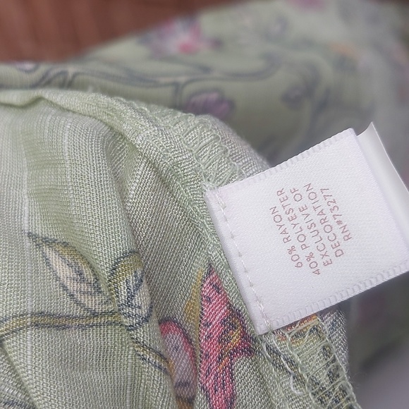 Lauren Conrad Spring Blouse Rayon Medium - Picture 11 of 11